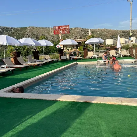 Hotel Kristal
