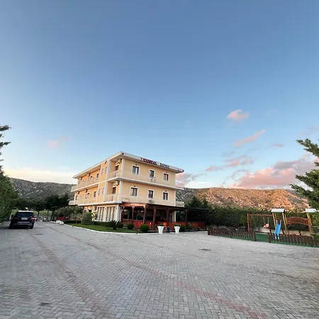Hotel Kristal Shengjin